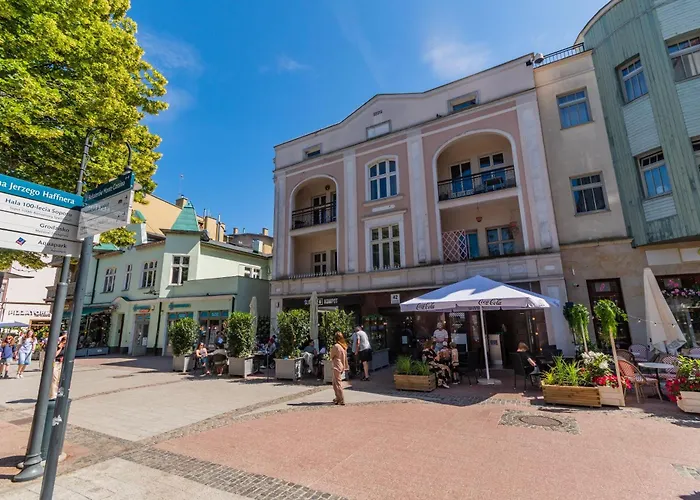 Monti 2 By Grand * Sopot